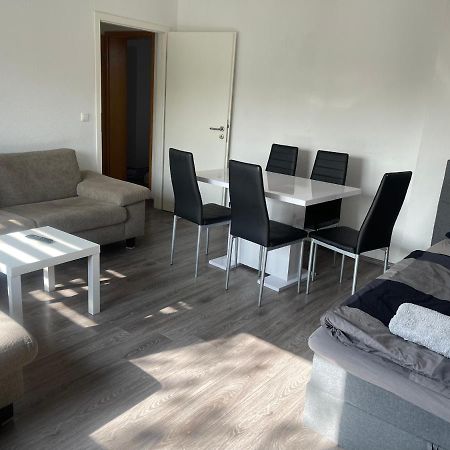 Apartment Bis Zu 8 Einzelbetten Stellplatz Wifi Essen Bagian luar foto
