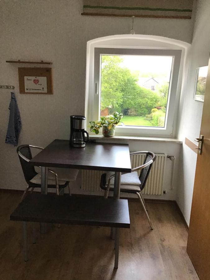 Apartment Bis Zu 8 Einzelbetten Stellplatz Wifi Essen Bagian luar foto